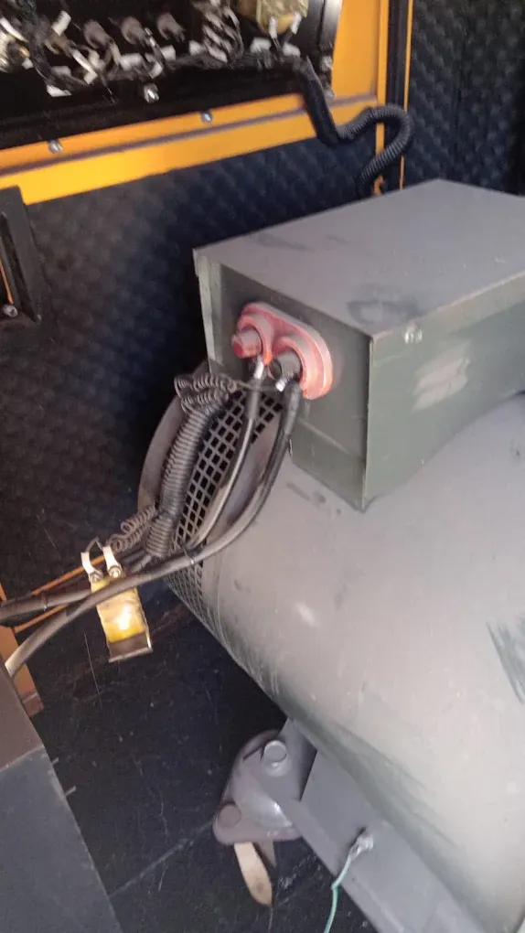 Generator alternator wiring and electrical connections